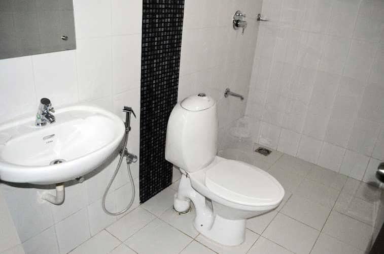 Laals Inn - The Economy Hotel, Kochi 4